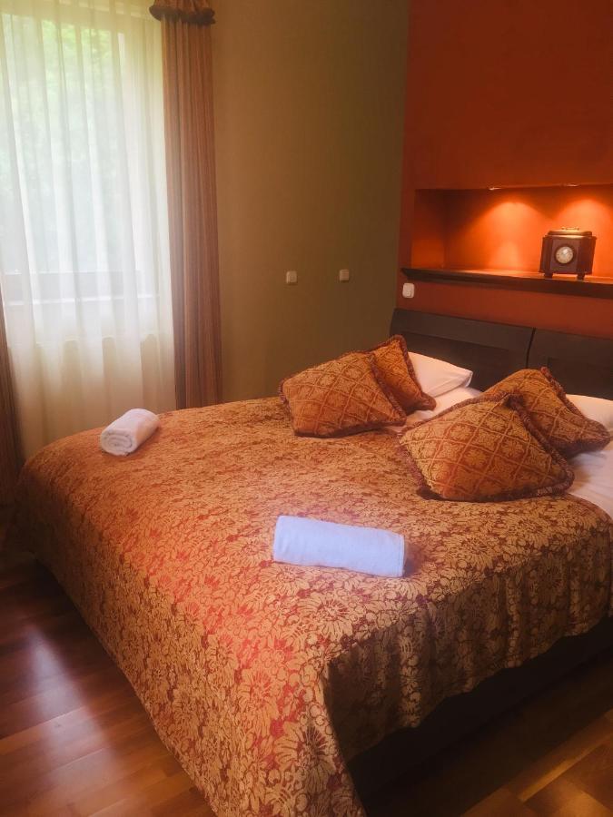 Haz Az Erdo Szelen Hotel Bánk Exterior foto